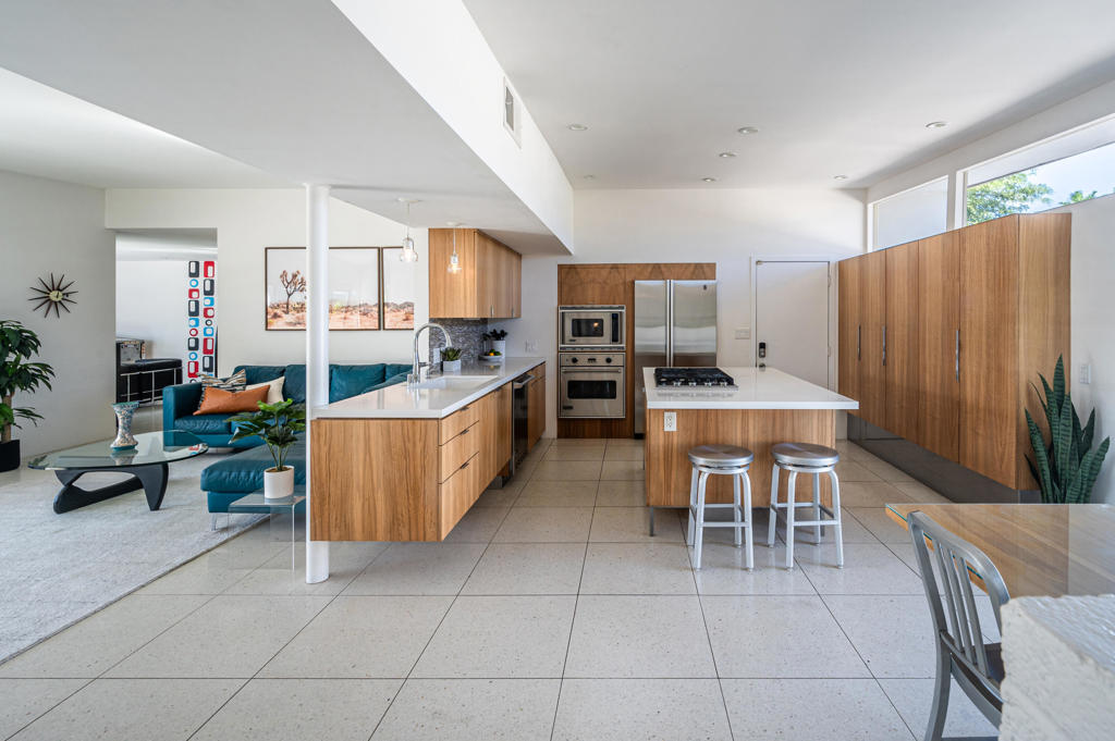 El Rancho Vista Estates - Residential