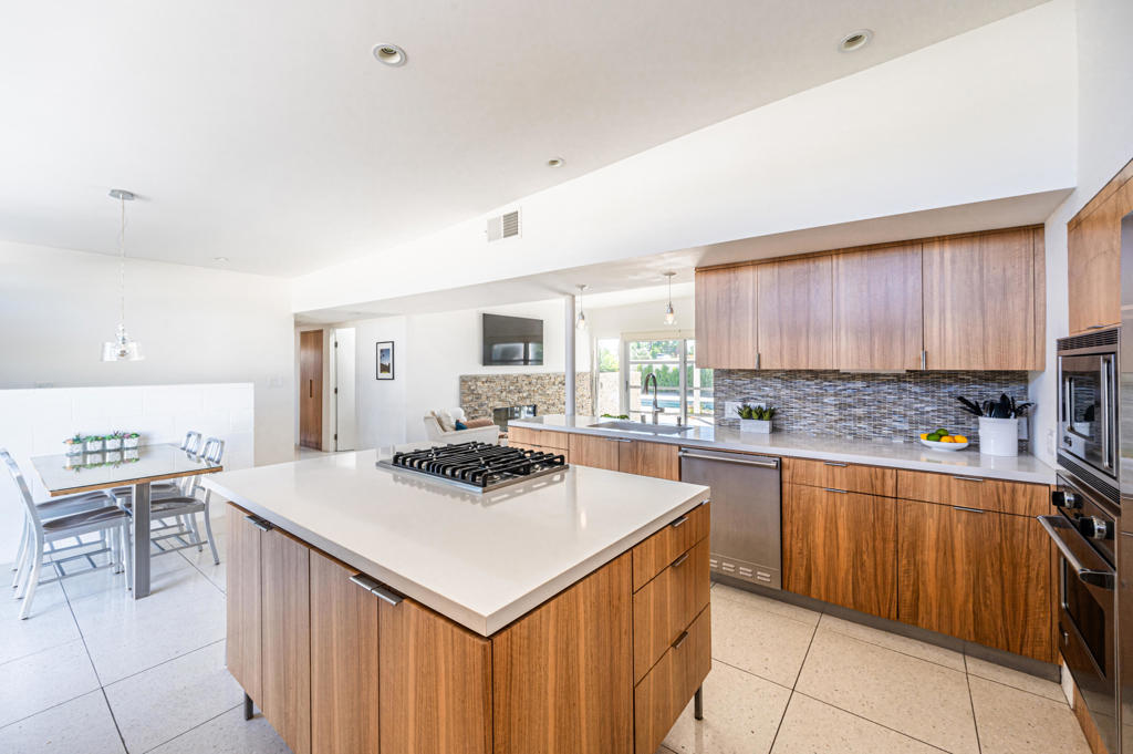 El Rancho Vista Estates - Residential