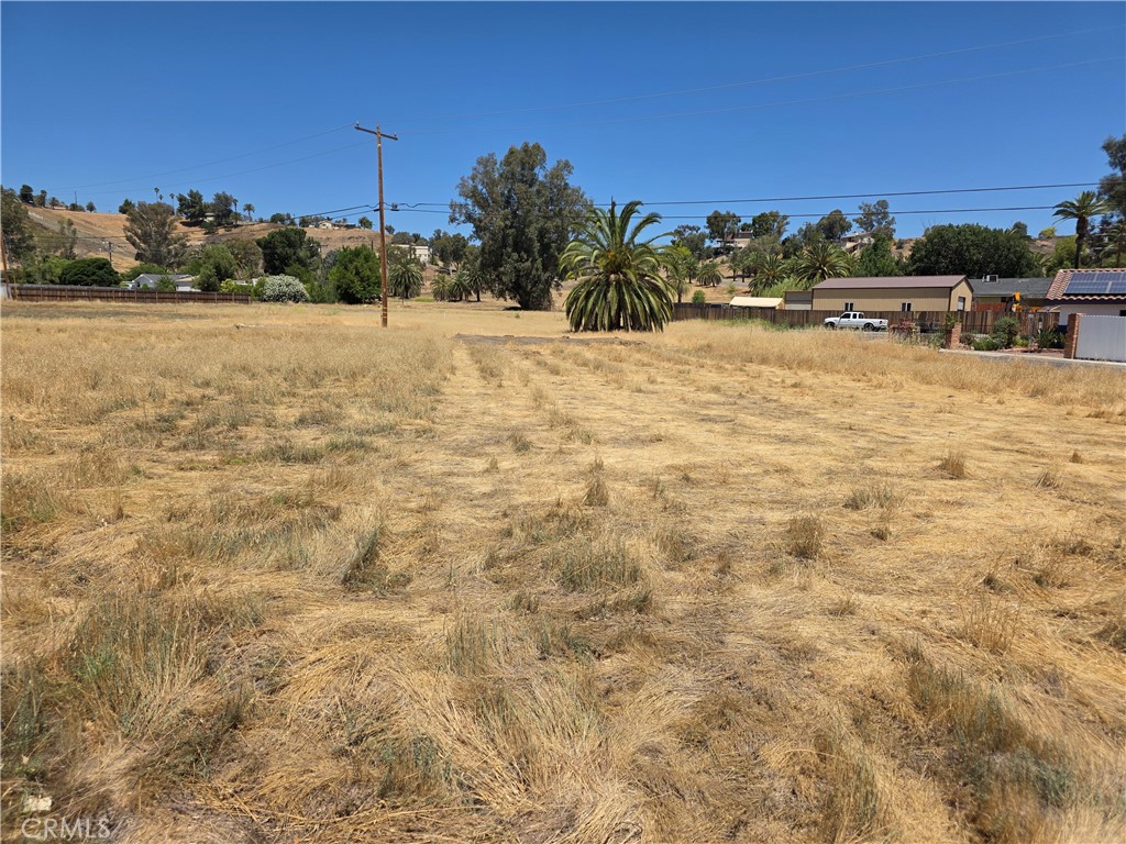 Almost half an acre .43 lot in Lake Elsinore of very flat and usable land. Corner lot with utilities on the street and a water hydrant a feet from the lot. Perfect to build your dream house a few minutes from the lake and I have plenty of room for your toys. Newer homes on McBride St in a growing area of the city. Corners have been marked, also very appealing for investors!