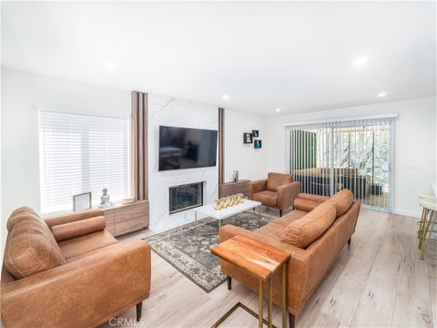 Tiny photo for 23304 W Vail Dr, West Hills, CA 91307 (MLS # SR26094659)