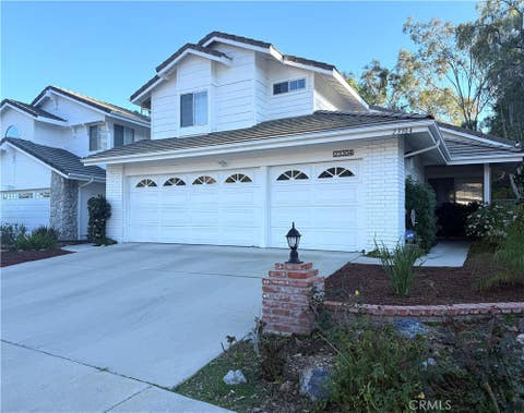 Tiny photo for 23304 W Vail Dr, West Hills, CA 91307 (MLS # SR26094659)
