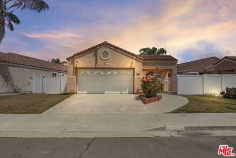Photo of 29886 Greens Court, Menifee, CA 92584 (MLS # 26829519)