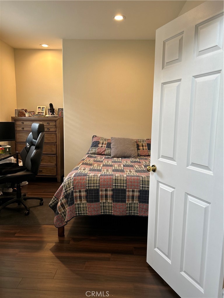 Summer Side (399) - Residential Lease