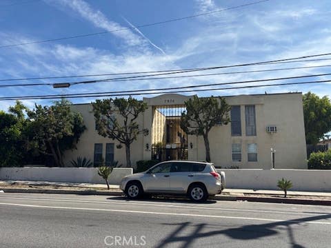 Photo of 7826 Laurel Canyon Blvd #7, North Hollywood, CA 91605 (MLS # SR26066773)