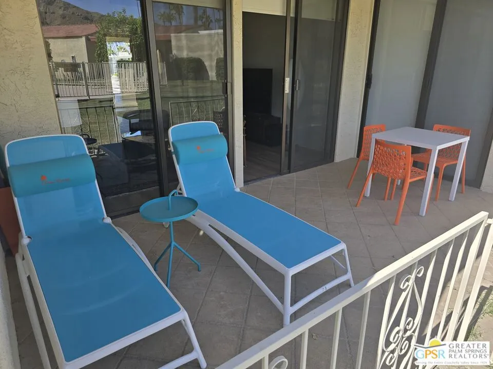 Palm Springs, California 92264, United States, 2 Bedrooms Bedrooms, ,2 BathroomsBathrooms,Residential,Active,218314