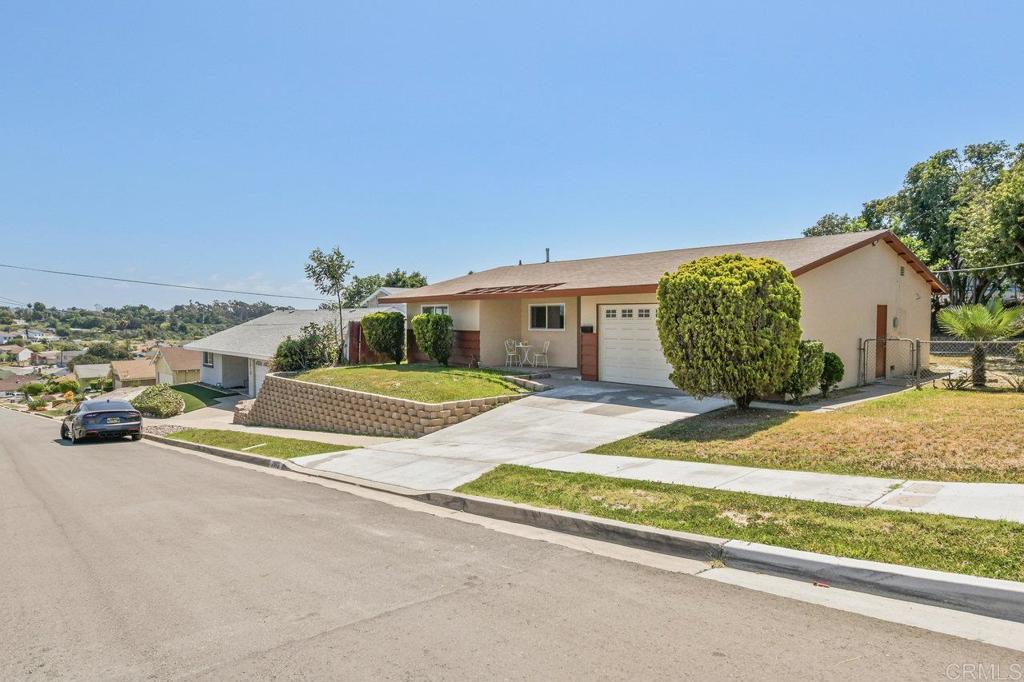 2802 Beatrice Street