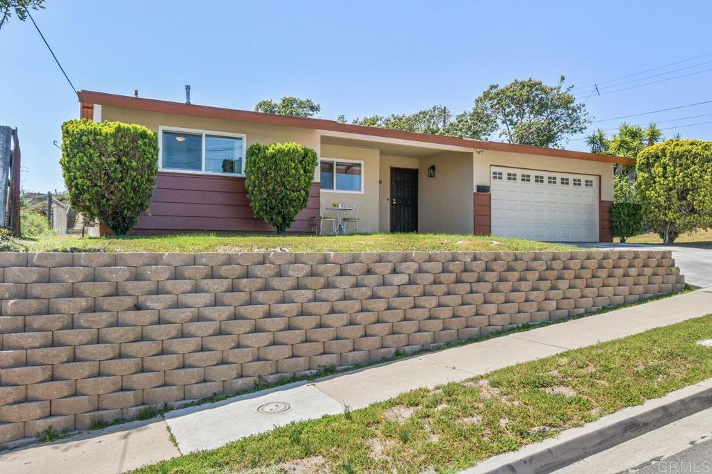 2802 Beatrice Street