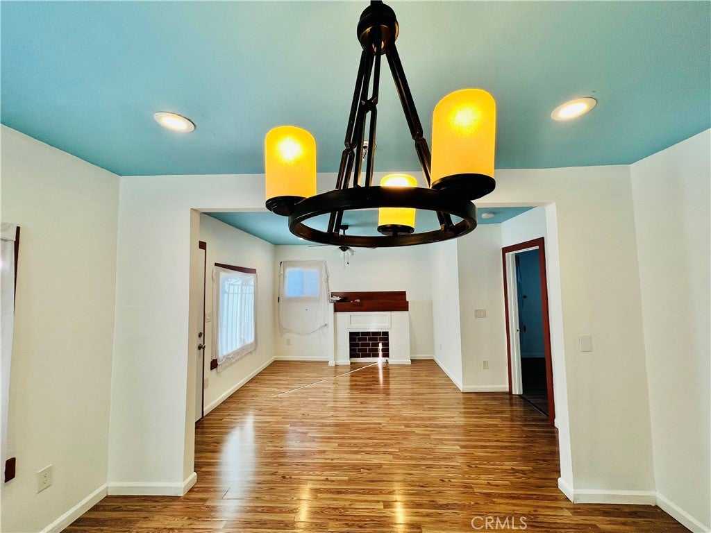 1309 E 55th Street