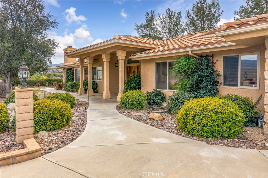 45527 Denizen Heights Road