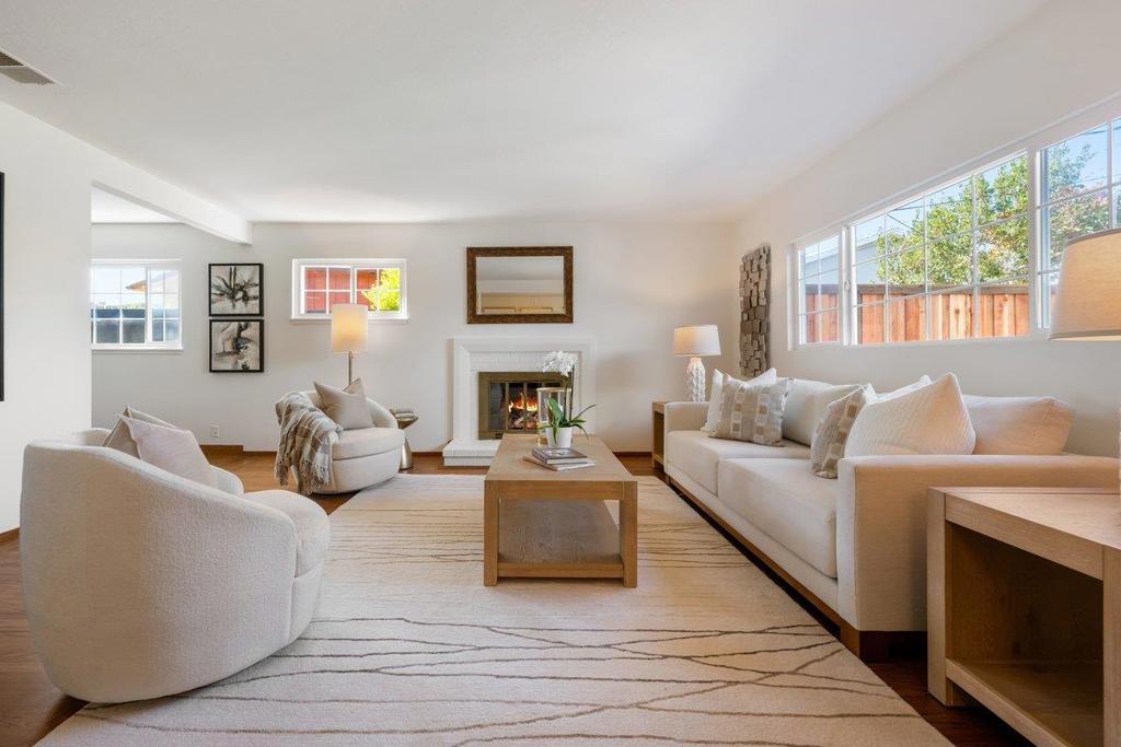 2880 Carmel Drive