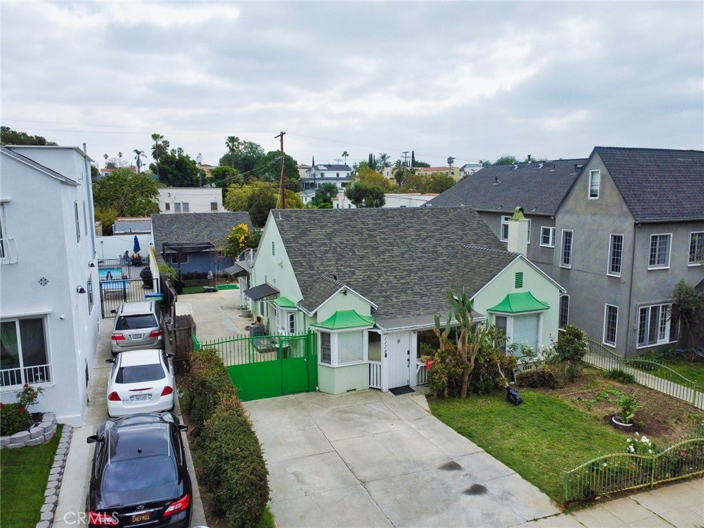 1128 S Citrus Avenue