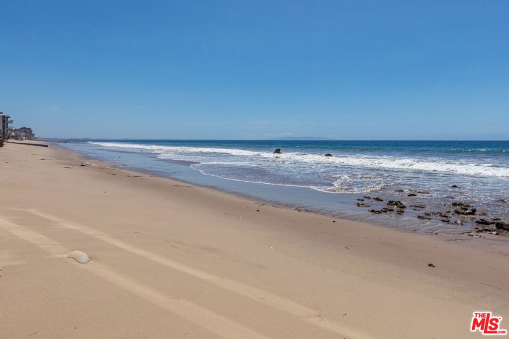 18954 Pacific Coast Highway