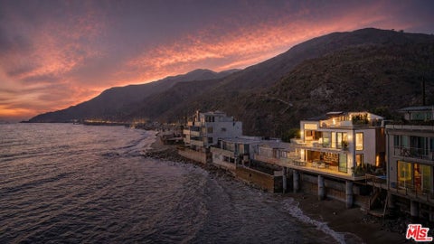Photo of 18954 Pacific Coast Highway, Malibu, CA 90265 (MLS # 25608175)