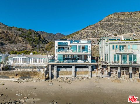 Photo of 18954 Pacific Coast Highway, Malibu, CA 90265 (MLS # 25608175)