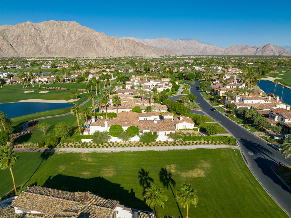 The Hideaway - Residential