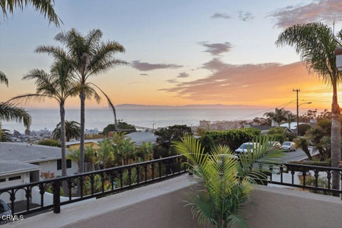 Tiny photo for 307 Artemisia Avenue, Ventura, CA 93001 (MLS # V1-36507)