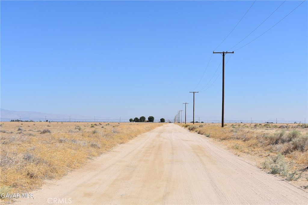 19.28 acre lot zoned A22 for agriculture, animals, and a home. The lot has 663 feet of frontage on 80th Street West with power in the street. Start your ranch. APN 3203-003-024.