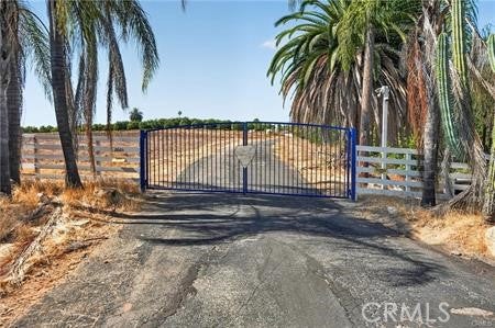 982 Live Oak Park Road