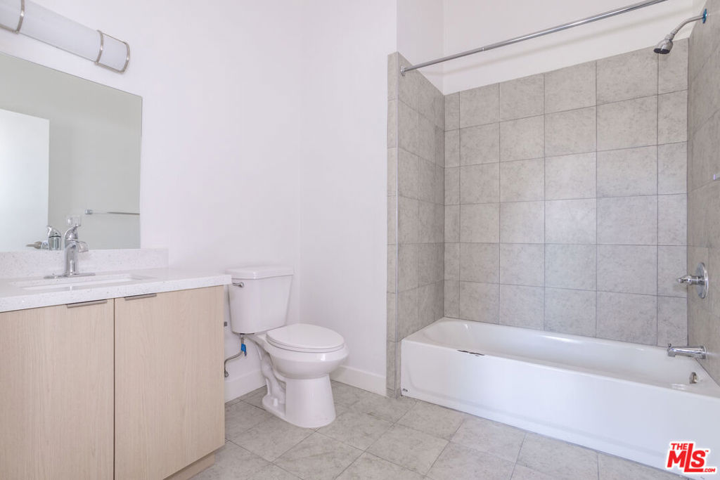 7410 Avalon Boulevard