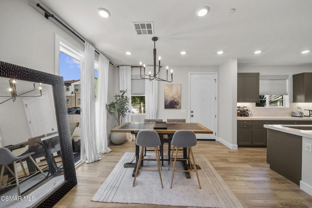 2556 Little Rock Lane