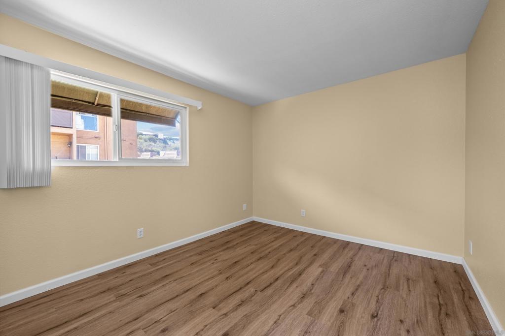 Del Cerro - Residential