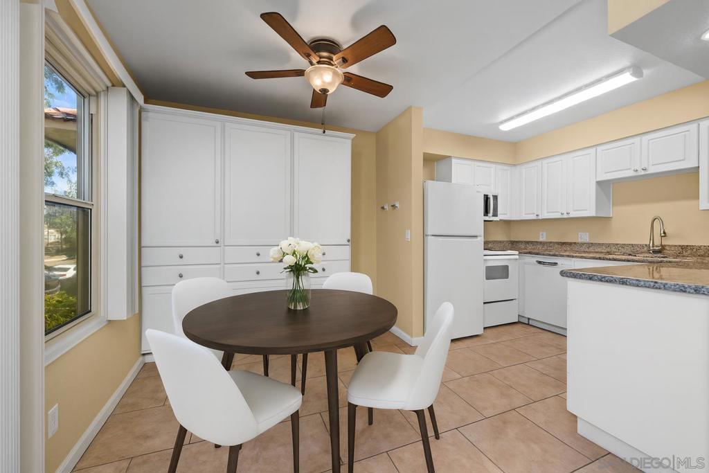 Del Cerro - Residential