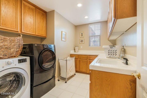 Tiny photo for 3283 Windmist Avenue, Thousand Oaks, CA 91362 (MLS # 226003032)