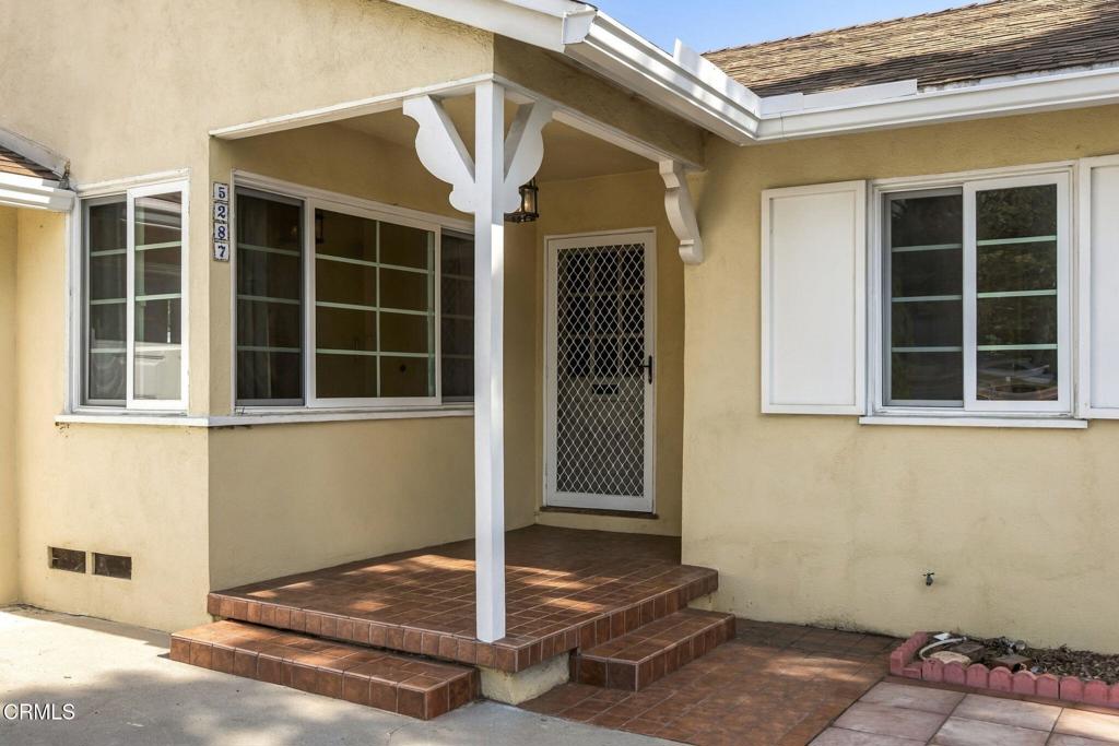 5287 Aurora Drive