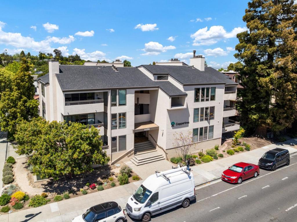 1456 San Carlos Avenue 202