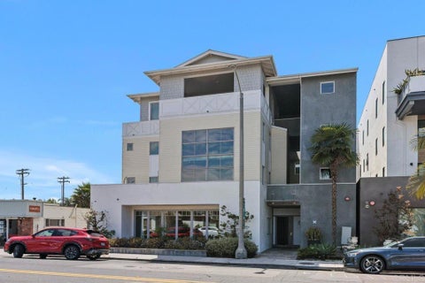 Property photo of 2687 State Street, Carlsbad, CA 92008