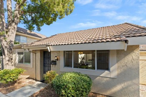 Photo of 230 Truckee Lane, San Jose, CA 95136 (MLS # ML82026573)