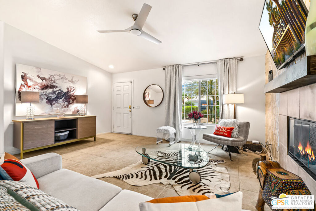 2080 Marguerite Street