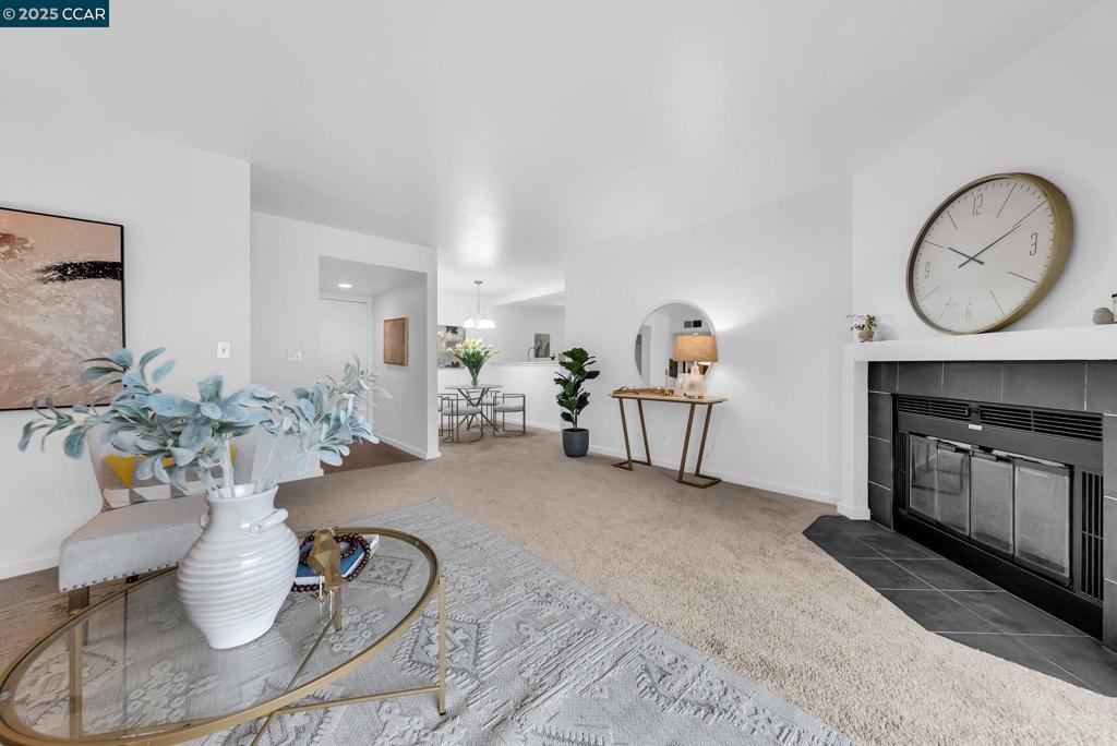1318 B Street #105