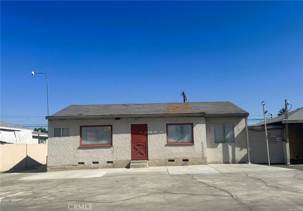 This property is sitting and occupying the biggest land lot size. Premises has been classified as a commercial office premises. Ensuring a streamlined transaction and enabling cohesive planning for future use. This is a one-of-a-kind opportunity to acquire Triplex versatile mixed-use properties is strategically located on a shared lot adjoining with 15943 & 15947 Amar , offering unparalleled potential for business and development. C2 zoning, perfect for investors or visionaries, these properties boast seamless integration and zoning flexibility, making them a powerhouse of opportunity. Key Features: Shared Lot Advantage: Both properties occupy a shared lot, optimizing space and enhancing connectivity for diverse purposes. Mixed-Use Zoning: Ideal for a variety of uses, including retail shops, professional offices, mechanical workshops, light industrial warehousing, or storage facilities. Prime Location: Situated in a high-visibility area with excellent access to foot and vehicle traffic, providing unmatched exposure and convenience. Future-Ready Investment: The combination of two properties on one lot offers immense development potential and opportunities for increased returns. Complementary Synergy: Together, these properties form a dynamic hub, ideal for creating an interconnected space that serves multiple industries or sectors. Whether you're looking to establish a multi-functional business center, develop a thriving retail hub, or maximize industrial and storage operations, these properties deliver the perfect foundation. Don't miss this rare opportunity to secure these properties with endless potential. ********Public record information provided by third party. Buyer to verify public record, including but not limited to permits, lot size, number of rooms or square footage. Buyers to assume investigation of public record.********DRIVE-BY ONLY, PLEASE DO NOT TENANT. NO EXCEPTION. Property will be shown with an accepted offer