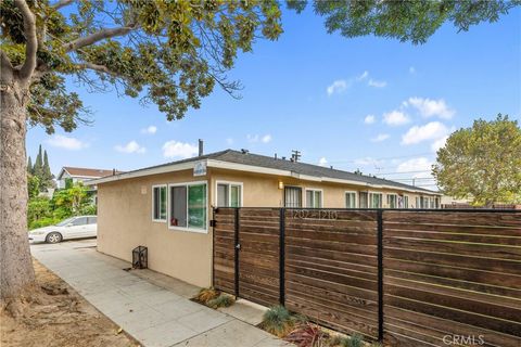 Photo of 1202 Myrtle Ave, Long Beach, CA 90813 (MLS # SB26081763)