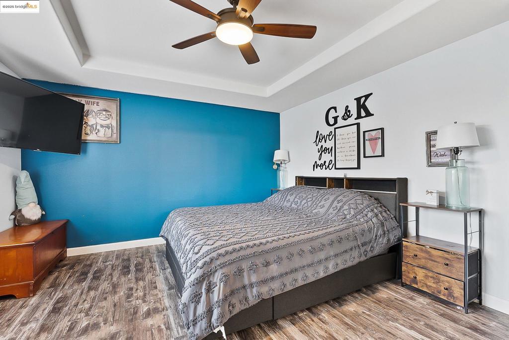 OAKLEY - Residential