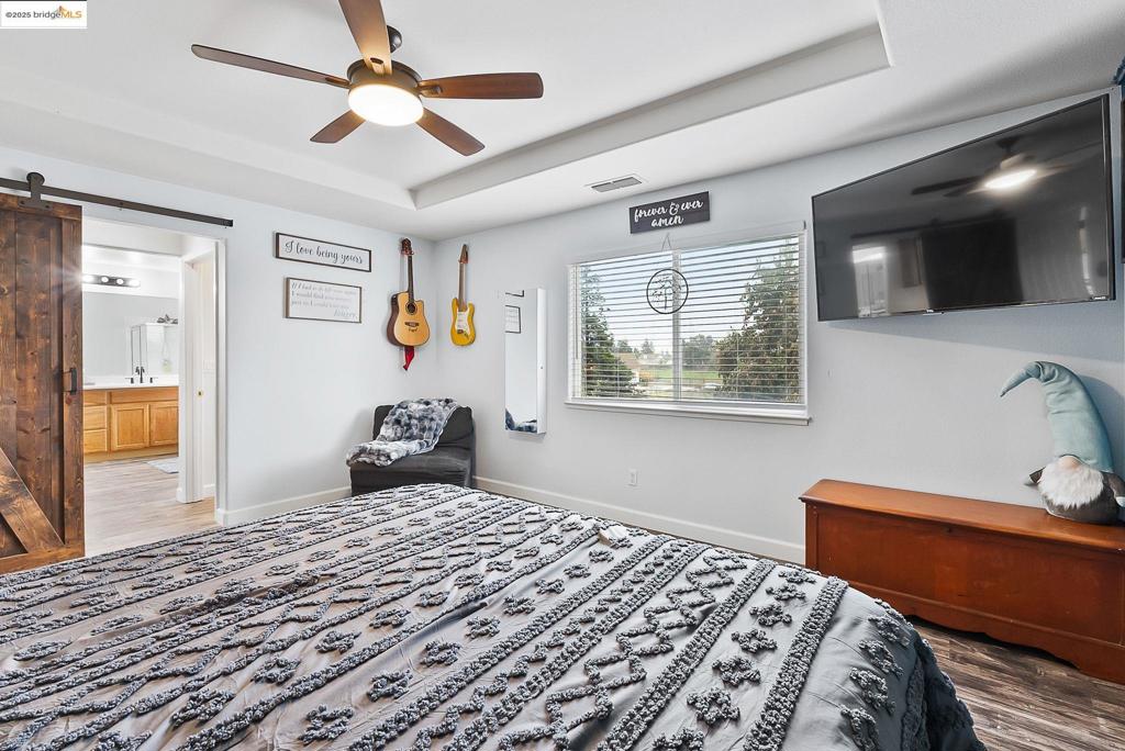 OAKLEY - Residential