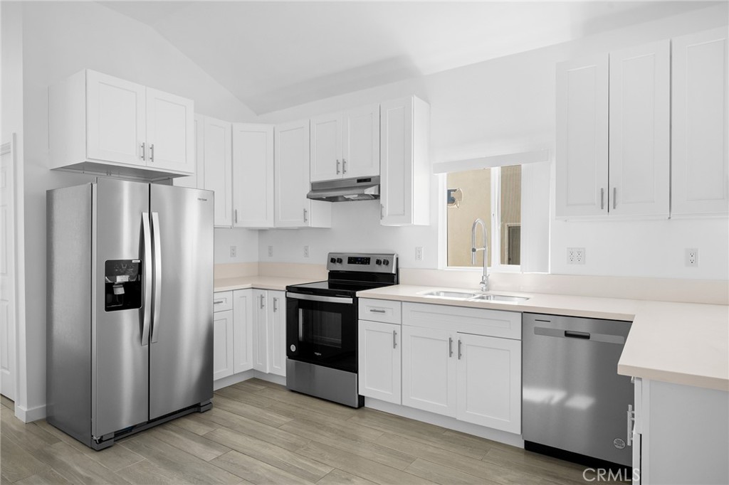 Properties 1 2926 Fairmount 3/4