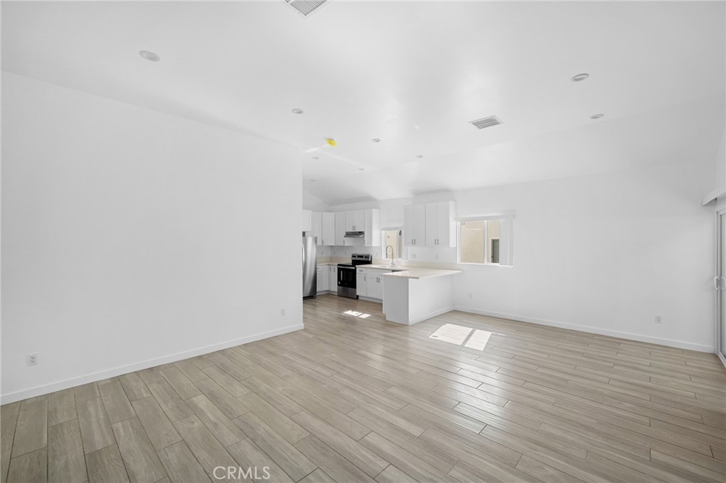 Pet friendly lease in the heart of La Crescenta has a walk score of 80, and is close to grocery stores, Crescenta Valley Public Library, Walgreens, Tickle Tree Cafe, and more! This beautiful home was completed in 2024 and features 2 bedrooms, 2.5 bathrooms, central air and heat, in-unit laundry hook ups, back patio, and comes with 2 tandem parking spaces. This is an ADU with no shared walls. Refrigerator, oven, and dishwasher are included in the lease. Not familiar with La Crescenta? It is a quaint bedroom town in the hills just north of Los Angeles with award winning public schools, minutes from Montrose Shopping Park's restaurants, shops, a Sunday's Farmer's Market, and plenty of local hiking trails in the foothills above. Local public schools: Monte Vista Elementary (API score 9 out of 10), Rosemont Middle School (API score 9 out of 10) , & Crescenta Valley High School (API score 10 out of 10). API = Academic Performance Index. Owner will consider dogs or cats. Tenants will be required to carry renter's insurance. Proof of policy will need to be presented to the owner prior to moving in. Owner pays trash, the tenant pays all other utilities. Security deposit $4,000.