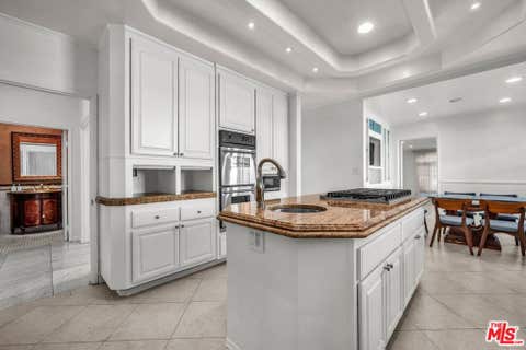 Photo of 10810 Rochester Avenue, Los Angeles, CA 90024 (MLS # 26868887)