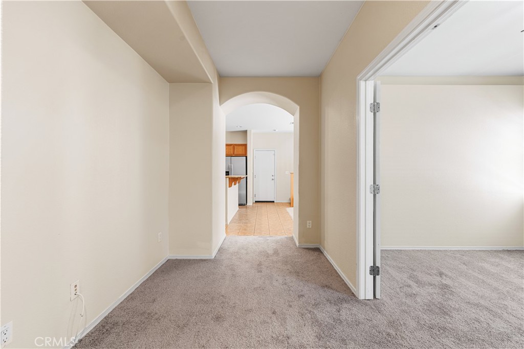 38239 Lone Tree Court