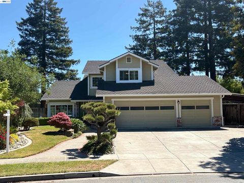 Photo of 35587 Reymouth Dr Dr, Newark, CA 94560 (MLS # 41129639)