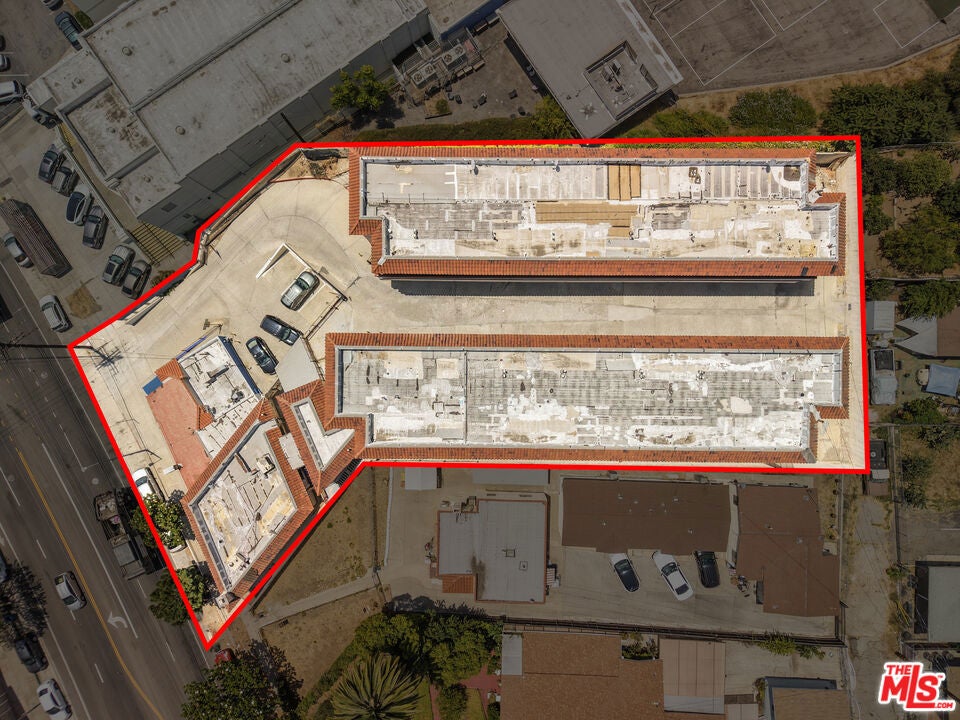 3405 N Figueroa Street