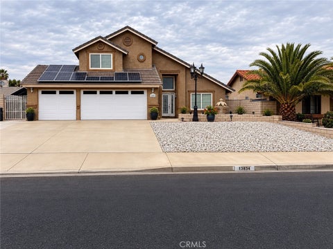 Photo of 13384 Ironstone Avenue, Victorville, CA 92392 (MLS # CV26221923)