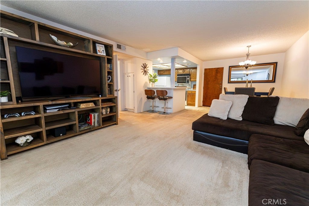 250 Fern Avenue 110