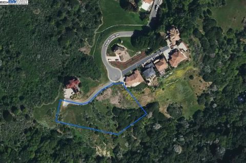 Photo of Knobcone Ct, Richmond, CA 94803 (MLS # 41077144)