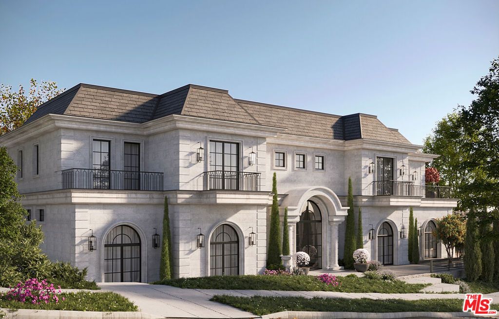 Photo of 501 Woodruff Avenue, Los Angeles, CA 90024 (MLS # 26647363)