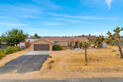 Photo of 58115 Belmont ST, Yucca Valley, CA 92284 (MLS # JT26139547)