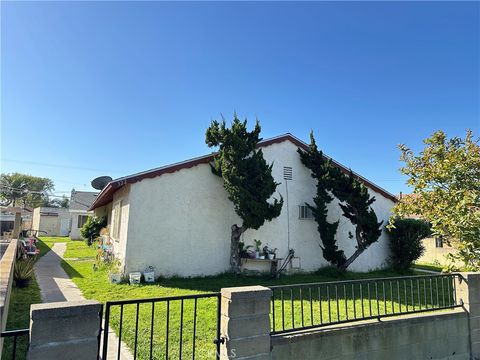 Photo of 320 E 236th Street, Carson, CA 90745 (MLS # PV26034455)