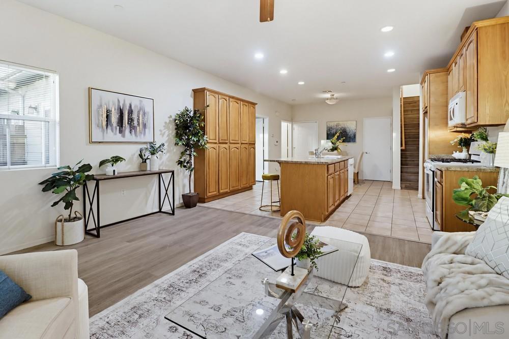 12306 Lakeshore Dr #2 2